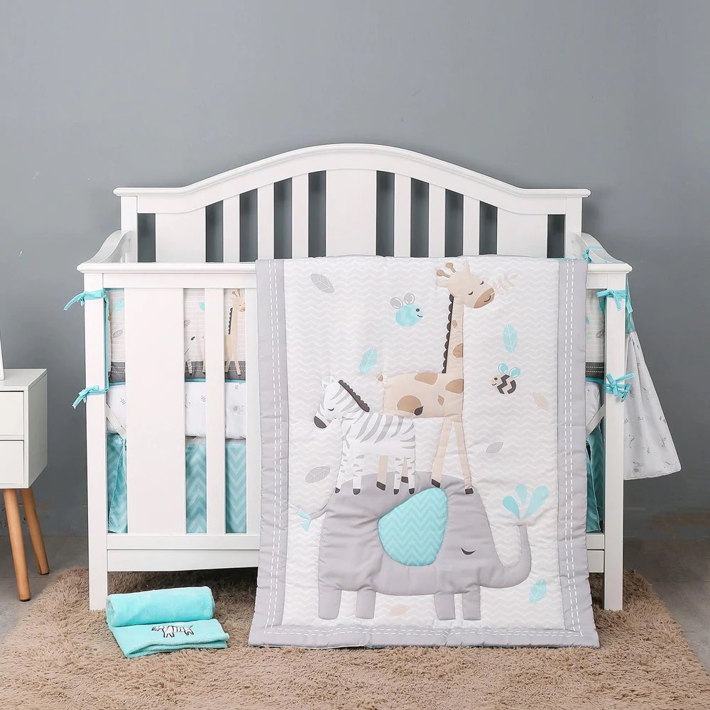 Palette Box 8-Pieces Bedding Set – Grey Party Zoo