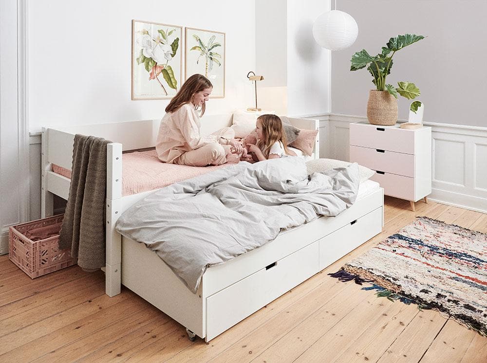 Manis-h Kids Single Bed with Pullout Bed and Drawers - LUNA