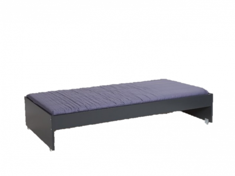 Manis-h High Pull Out Bed